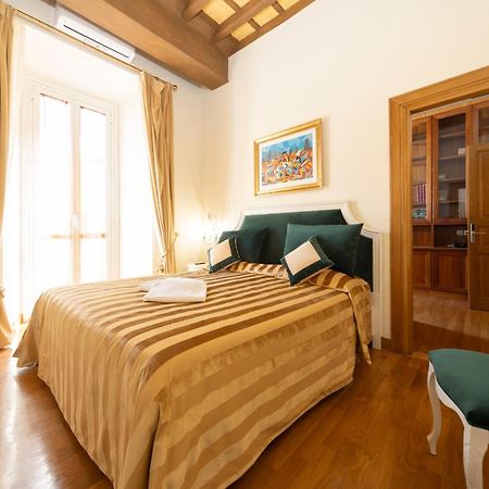 Pantheon Suites In روما المظهر الخارجي الصورة